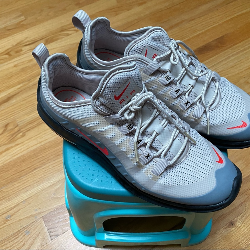 Nike Air Max size 8